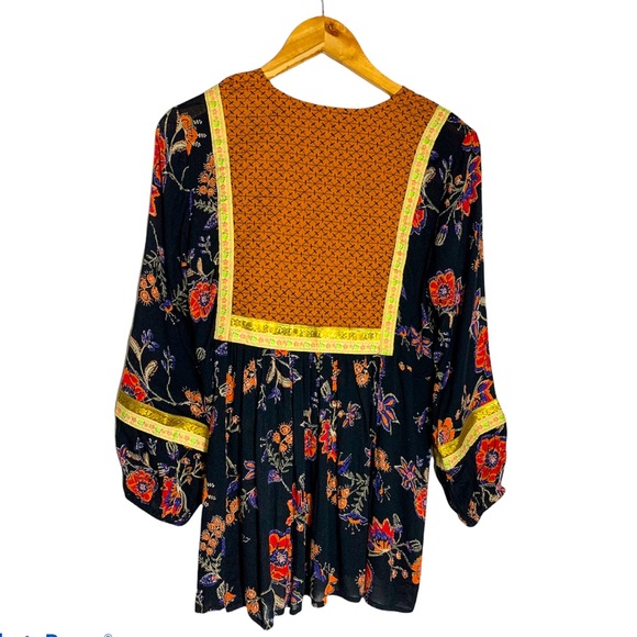 RD+Koko long sleeves V-neck floral blouse small - Picture 2 of 4